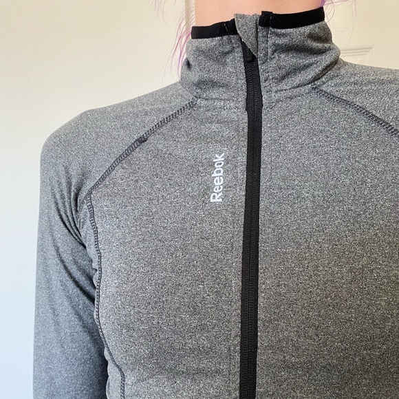 Reebok jacket - Picture 6 of 8